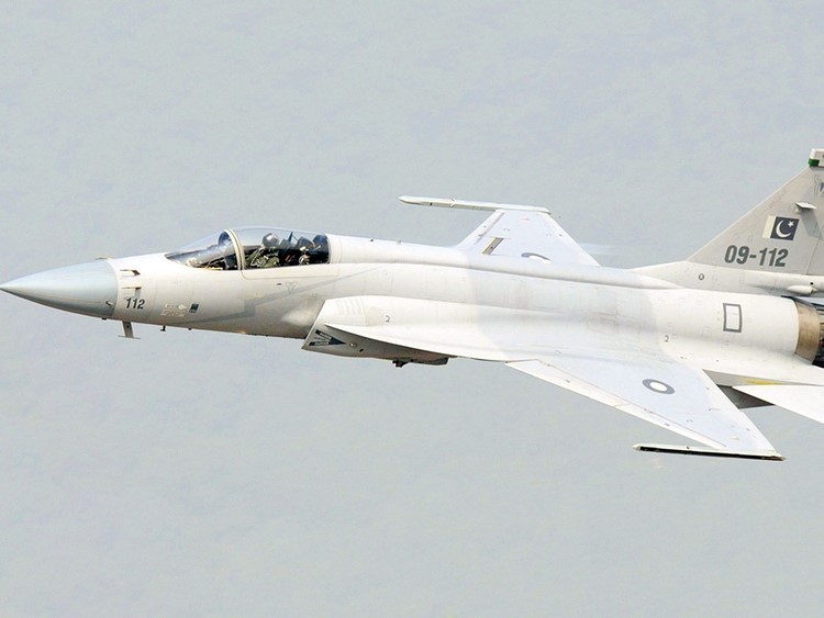 The first overhauled JF-17 fighter delivered by China