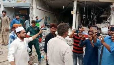 20 killed in Sadiqabad bank explosion