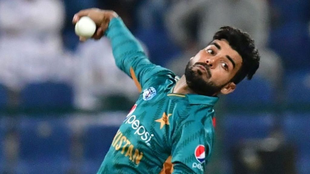 Shadab joins world cup squad