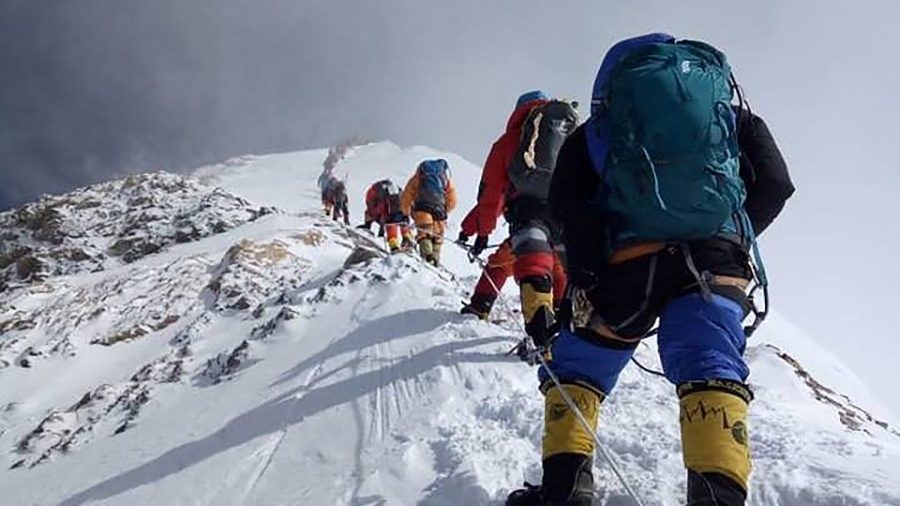 Mount Everest takes life of another climber