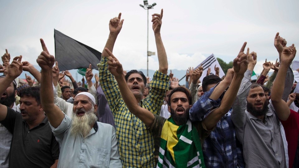 Protestors carry Pro-Pak Army rally in Srinagar